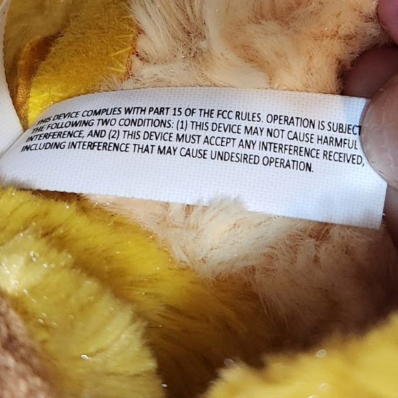 Disney just play talking fuzzy yellow Simba works like new - Picture 7 of 17